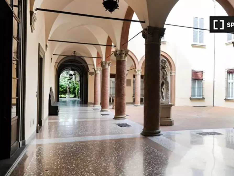 Immagine 19 di Appartamento in affitto  in Str. Maggiore a Bologna