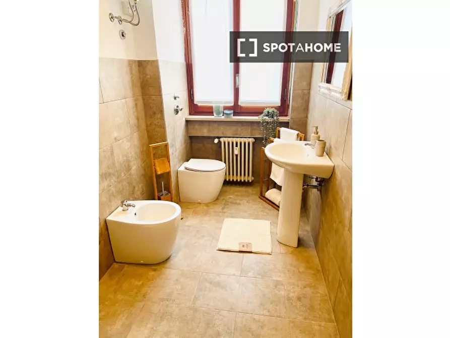 Immagine 9 di Camera condivisa in affitto  in Via Antonio Canova a Milano