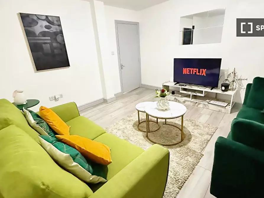 Immagine 1 di Appartamento in affitto  in A Castle St a 
