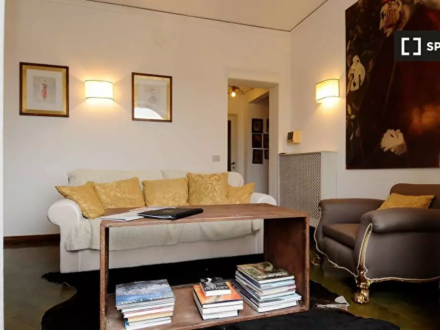 Immagine 6 di Appartamento in affitto  in Lungarno Amerigo Vespucci a Firenze