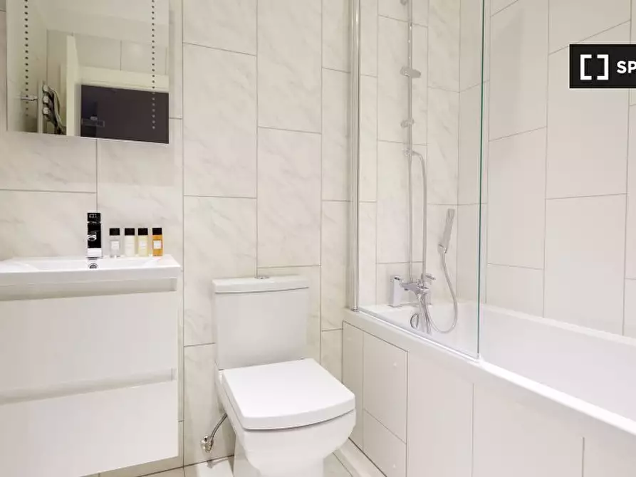 Immagine 8 di Appartamento in affitto  in Virginia House a Camden Town