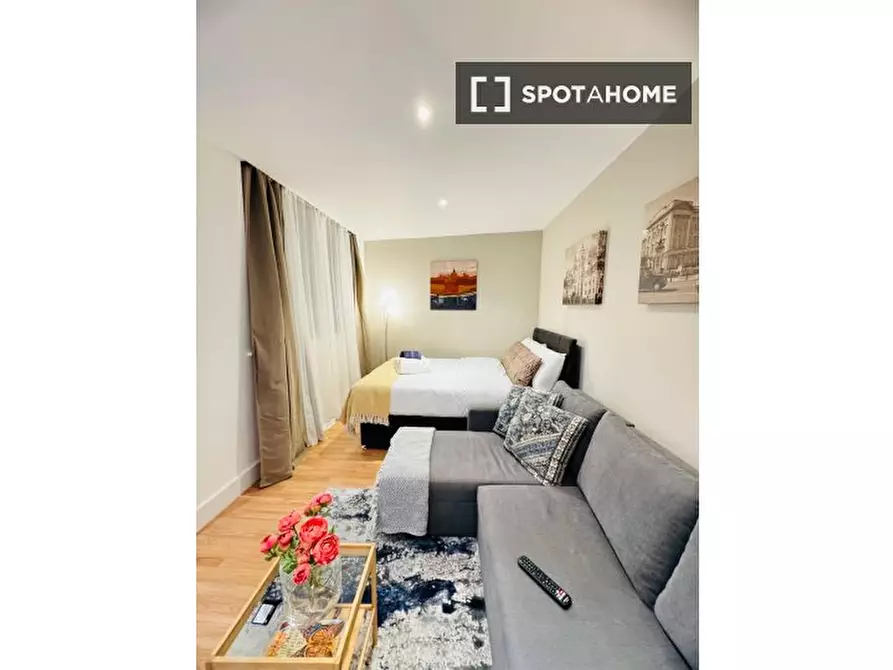 Immagine 1 di Appartamento in affitto  in Bell Street a Camden Town