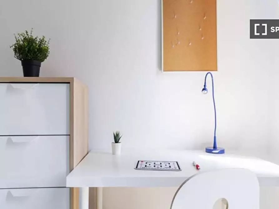 Immagine 2 di Camera condivisa in affitto  in Largo Cavalieri di Malta a Milano