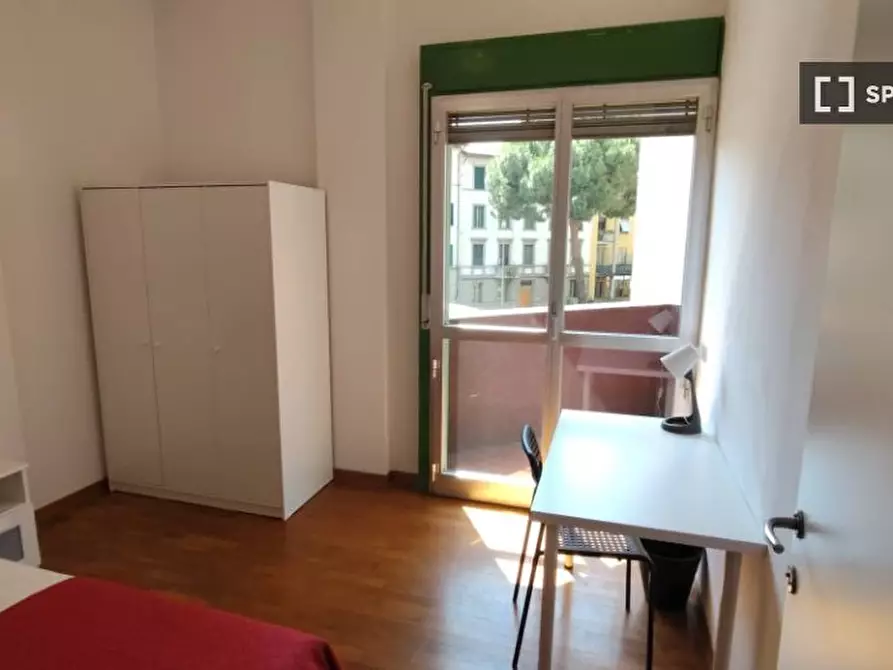 Immagine 3 di Camera condivisa in affitto  in Via del Ponte all'Asse a Firenze