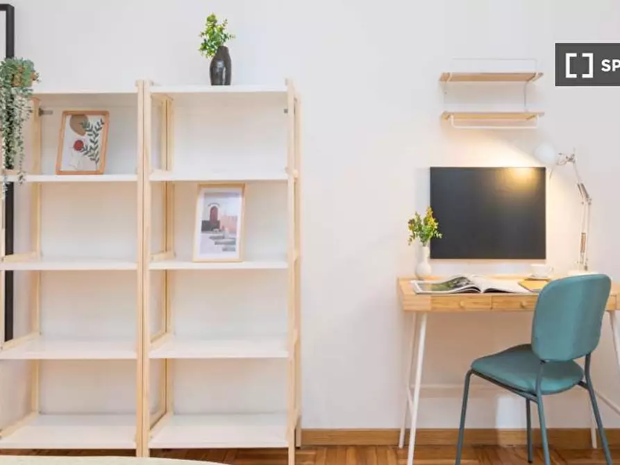 Immagine 9 di Camera condivisa in affitto  in Via Novegno a Milano