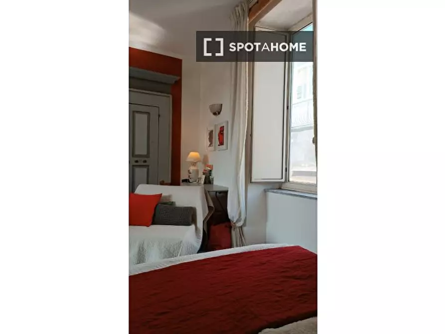 Immagine 1 di Appartamento in affitto  in Via S. Severo a Capodimonte a Napoli