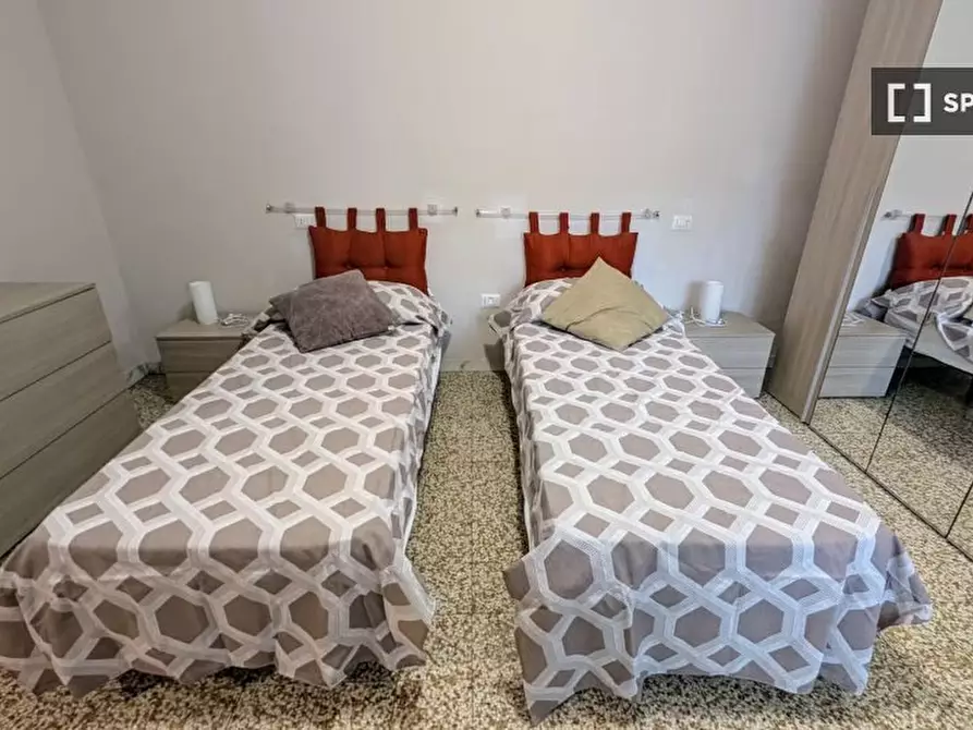 Immagine 19 di Camera condivisa in affitto  in Via Monte Generoso a Milano