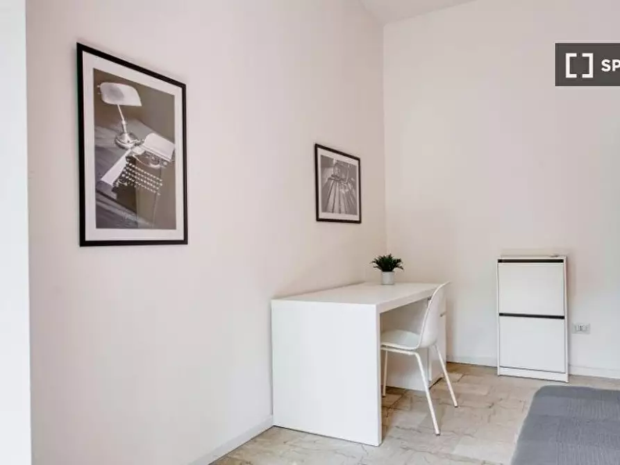 Immagine 5 di Camera condivisa in affitto  in Via Maniago a Milano