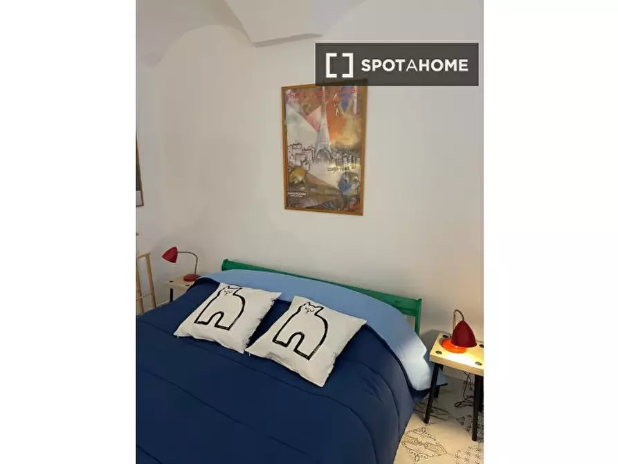 Immagine 13 di Appartamento in affitto  in Vico II Foglie A Santa Chiara a Napoli