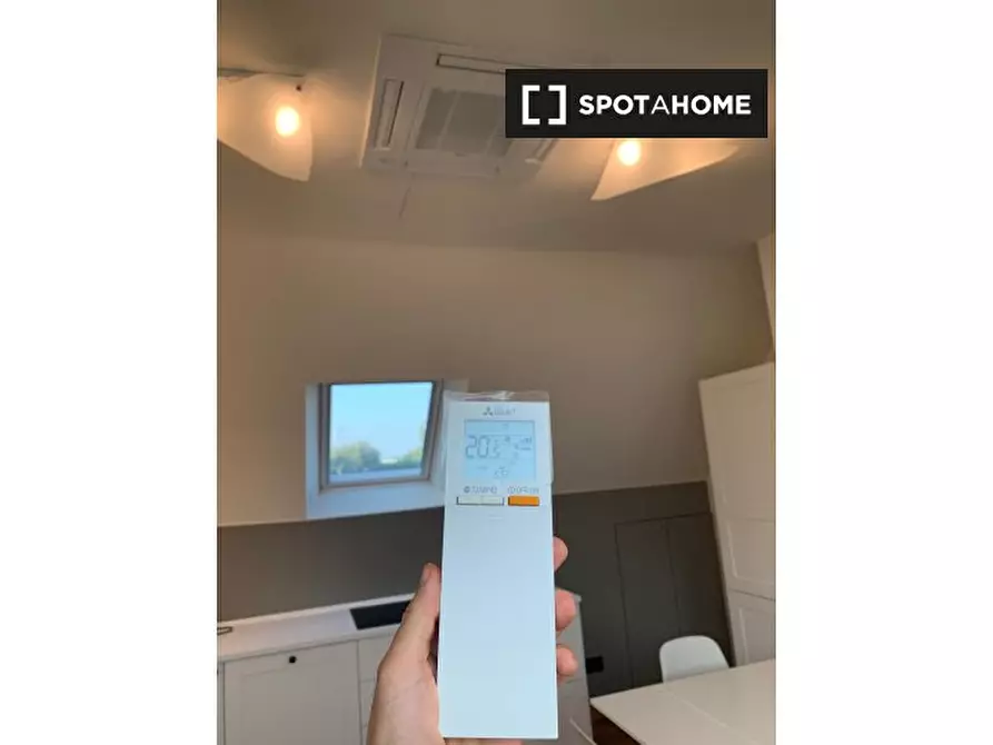 Immagine 8 di Ufficio in affitto  in Via Simone Stratico a Milano