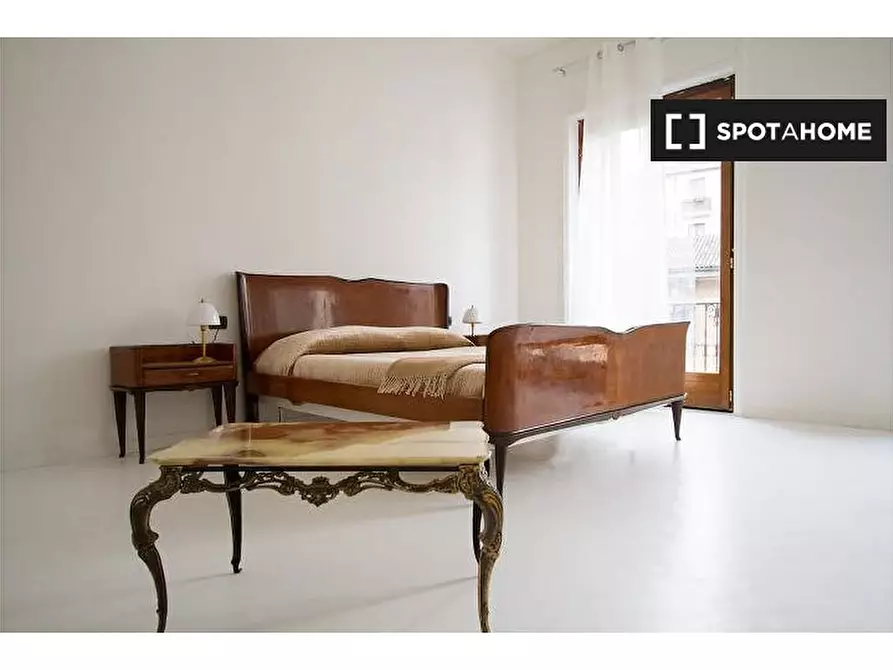 Immagine 15 di Appartamento in affitto  in Via Olmetto a Milano