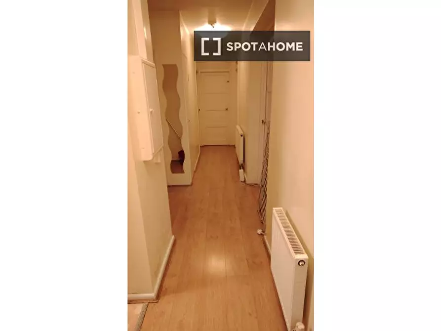 Immagine 13 di Camera condivisa in affitto  in Queen Caroline St a Hammersmith