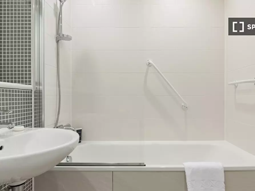 Immagine 16 di Appartamento in affitto  in Gilstead Rd a Ealing