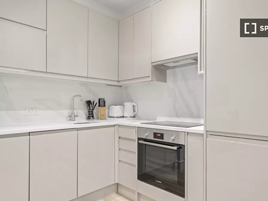 Immagine 3 di Appartamento in affitto  in Sussex Gardens a Paddington