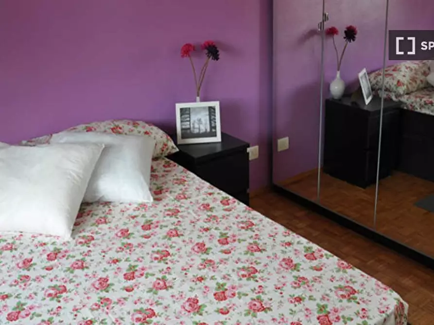 Immagine 2 di Camera condivisa in affitto  in Via Tortona a Milano