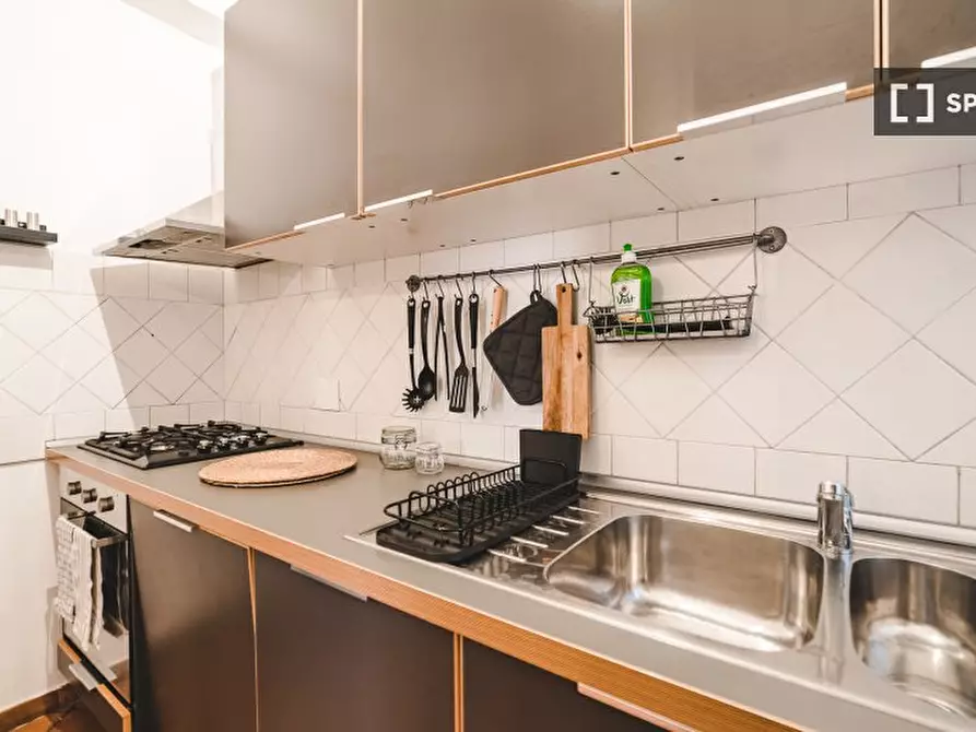 Immagine 11 di Appartamento in affitto  in Via del Colosseo a Roma