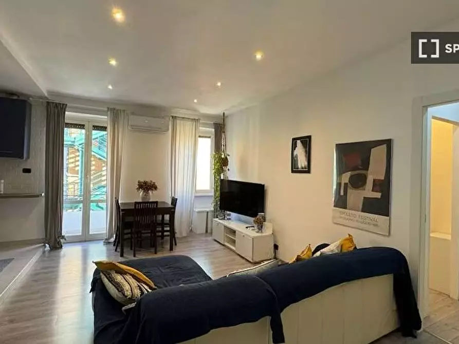 Immagine 4 di Appartamento in affitto  in Via dei Faggi a Roma
