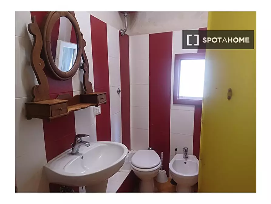 Immagine 12 di Ufficio in affitto  in Via dei Magalotti a Firenze