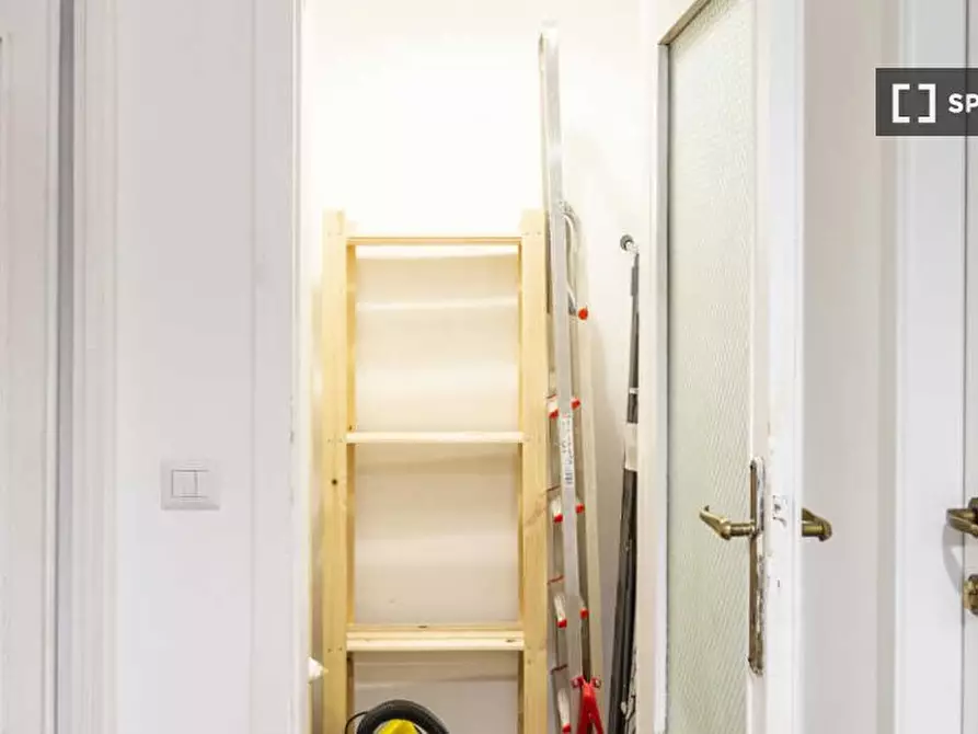 Immagine 13 di Camera condivisa in affitto  in Via Paolo Bassi a Milano