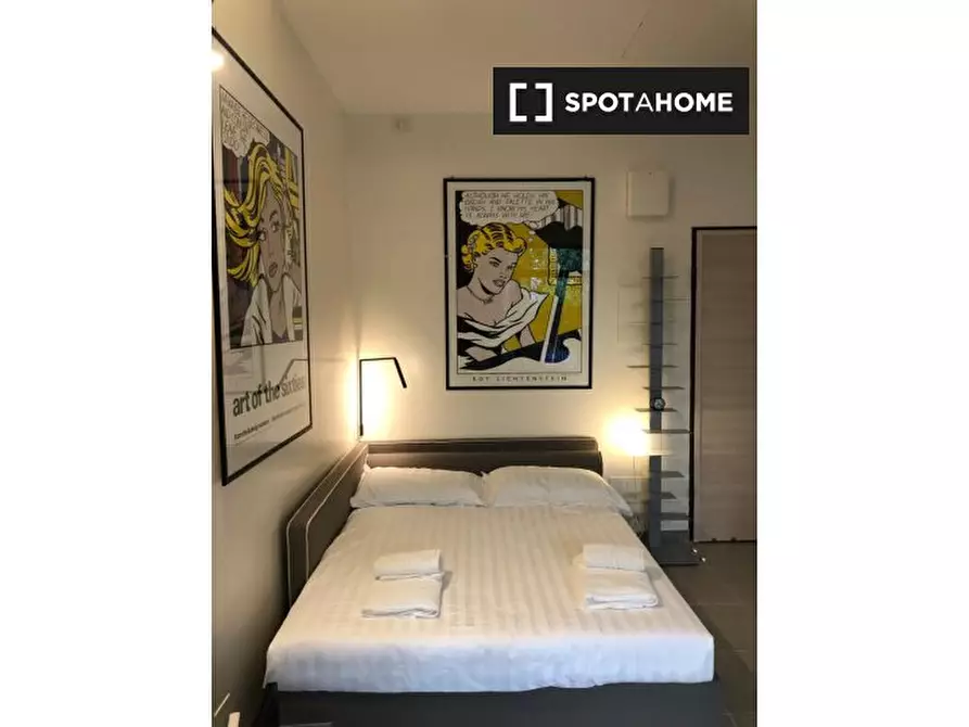 Immagine 15 di Ufficio in affitto  in Via Federico Faruffini a Milano