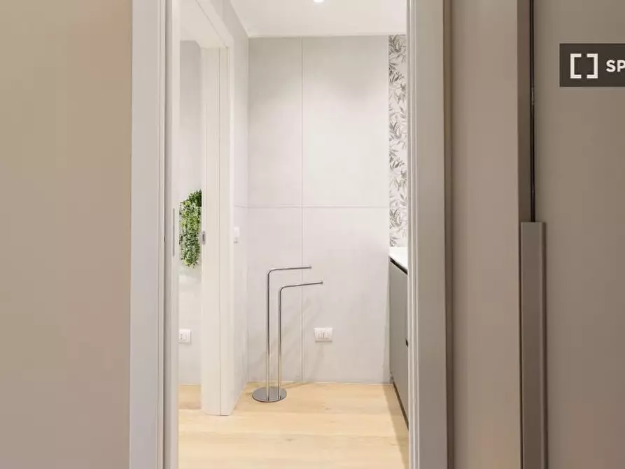 Immagine 11 di Ufficio in affitto  in Corso Sempione a Milano