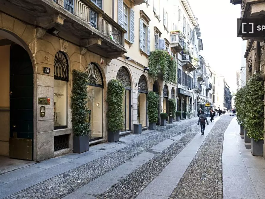 Immagine 12 di Appartamento in affitto  in Via Fiori Chiari a Milano