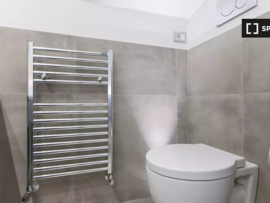 Immagine 18 di Appartamento in affitto  in Via di S. Giovanni Decollato a Roma