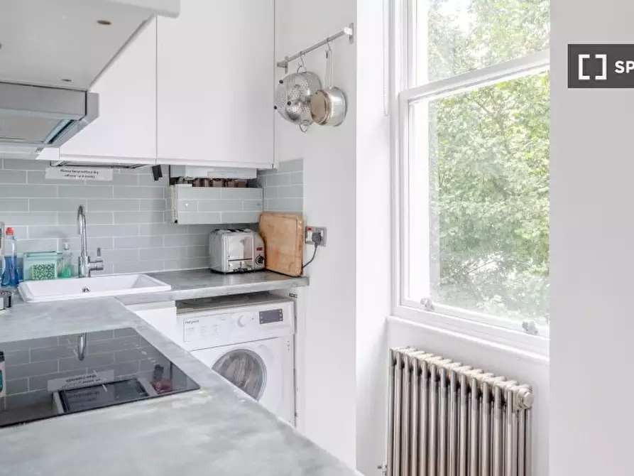 Immagine 18 di Appartamento in affitto  in flat a Camden Town