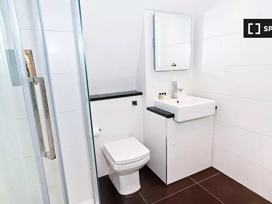 Immagine 7 di Appartamento in affitto  in Flat a 