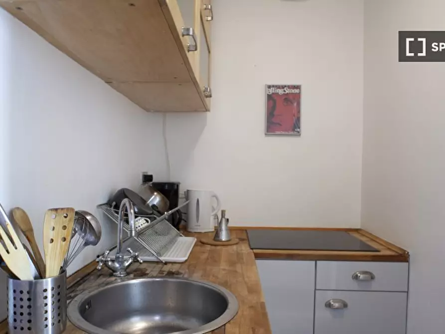 Immagine 11 di Ufficio in affitto  in Via Morimondo a Milano