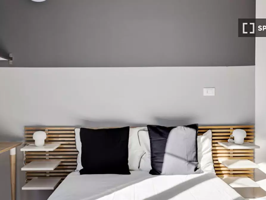 Immagine 2 di Camera condivisa in affitto  in Via Annibale Caretta a Milano