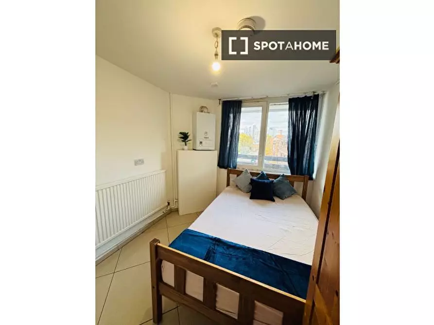 Immagine 2 di Camera condivisa in affitto  in Carey Gardens a Lambeth