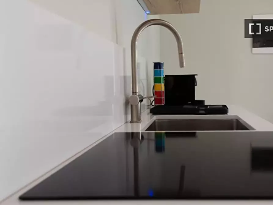 Immagine 5 di Appartamento in affitto  in Via Felice Casati a Milano