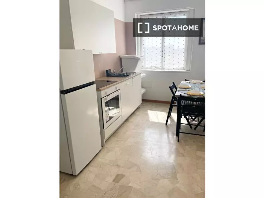 Immagine 10 di Camera condivisa in affitto  in Via Domenichino a Milano