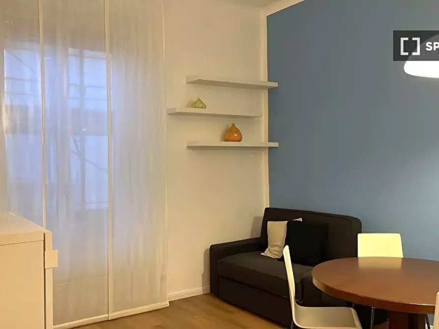 Immagine 2 di Ufficio in affitto  in Via Brembo a Milano