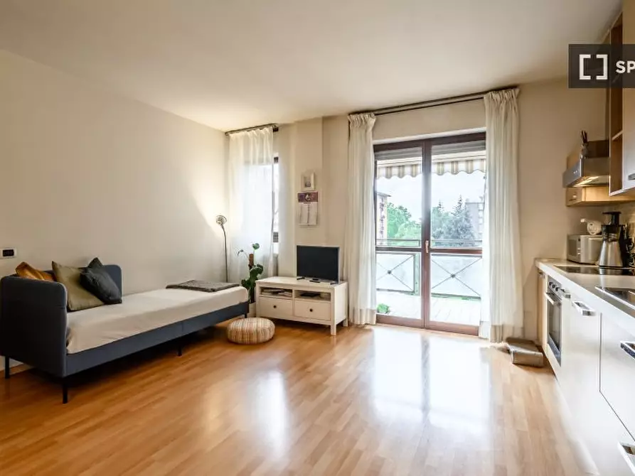 Immagine 6 di Ufficio in affitto  in Via Remo la Valle a Milano