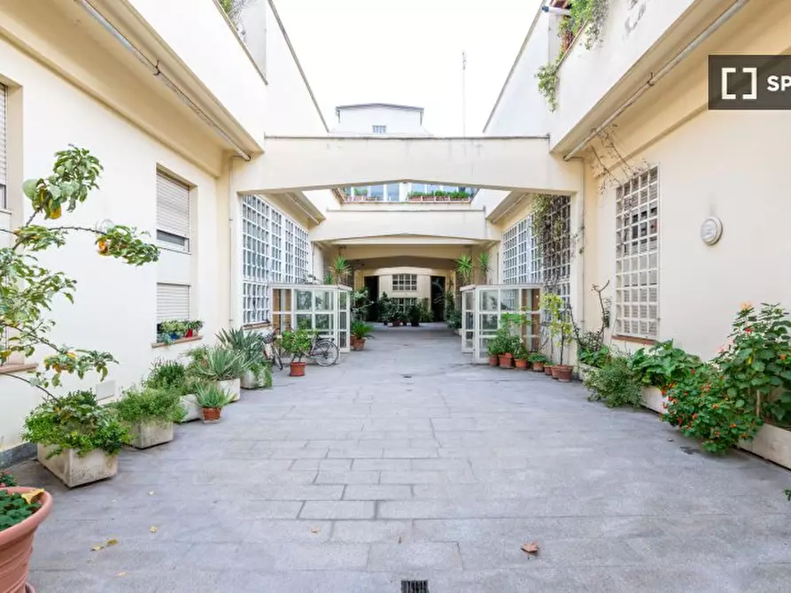 Immagine 7 di Appartamento in affitto  in Via Casilina a Roma