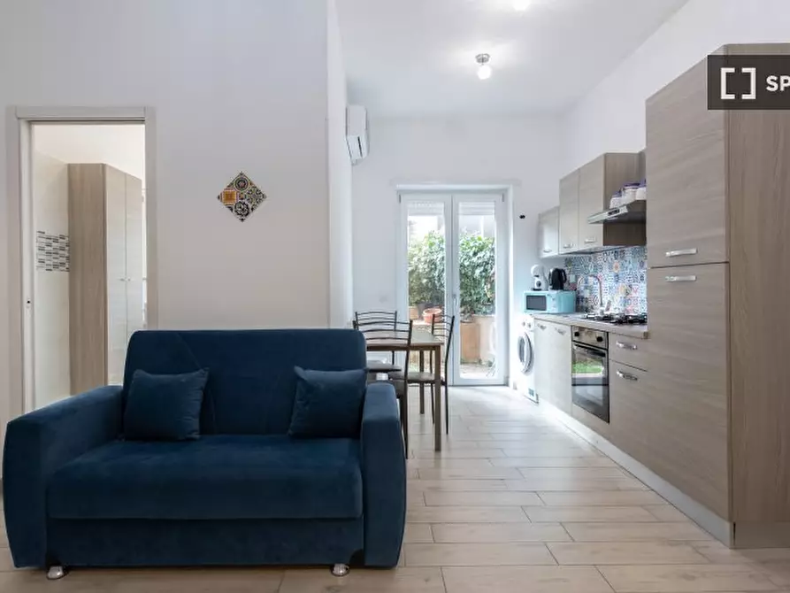 Immagine 1 di Ufficio in affitto  in Via Pietro Adami a Roma