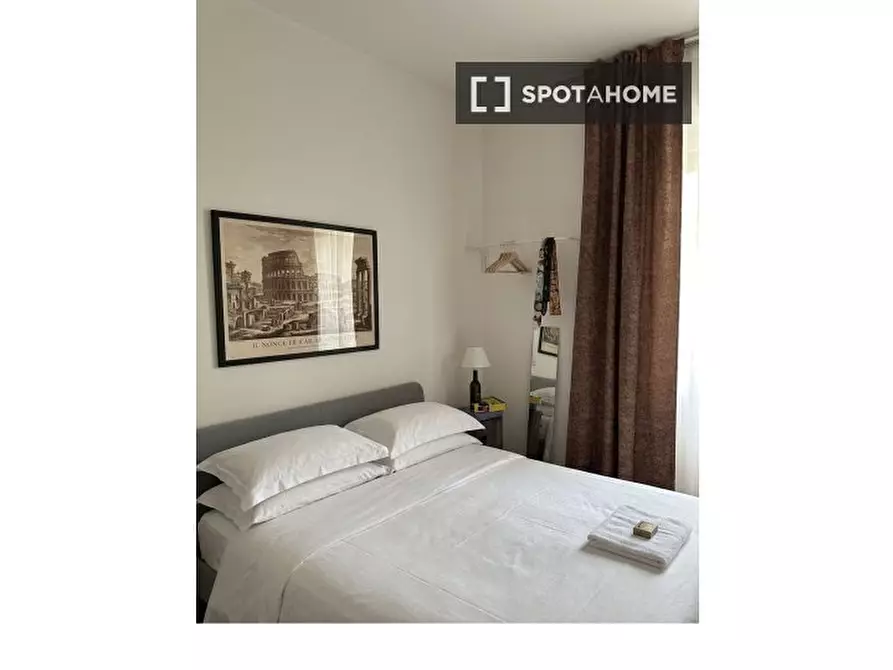 Immagine 1 di Appartamento in affitto  in Via Ivrea a Roma