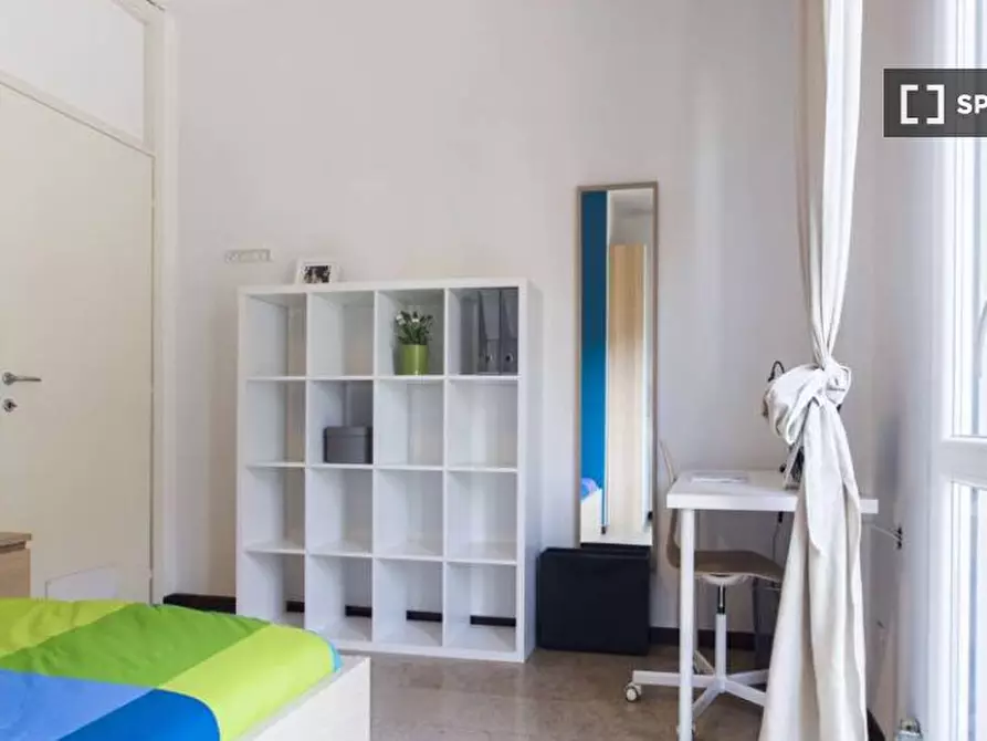 Immagine 2 di Camera condivisa in affitto  in Viale Carlo Espinasse Milan a Milano