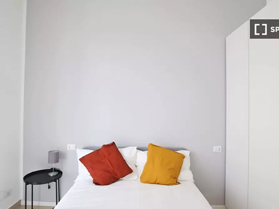 Immagine 2 di Camera condivisa in affitto  in Corso San Gottardo a Milano