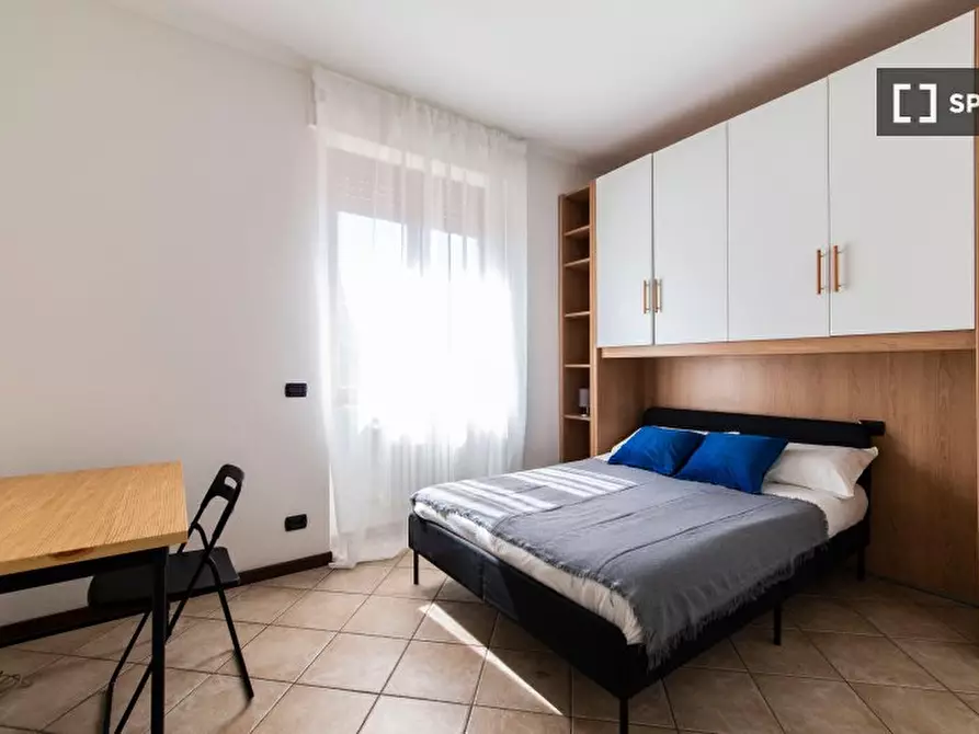 Immagine 4 di Camera condivisa in affitto  in Via Melchiorre Gioia a Milano