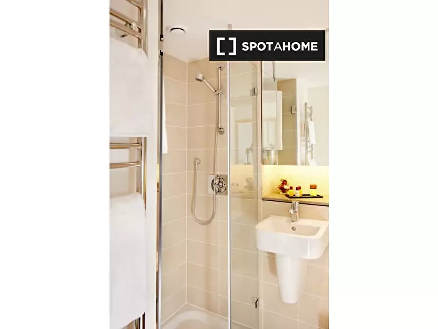 Immagine 9 di Ufficio in affitto  in Bishopsgate a 