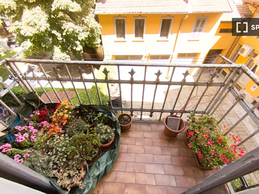 Immagine 3 di Camera condivisa in affitto  in Via Pietro Borsieri a Milano