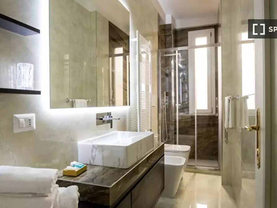 Immagine 16 di Appartamento in affitto  in Via Novara a Milano