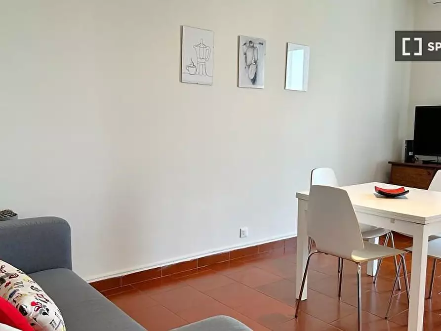Immagine 2 di Appartamento in affitto  in Via Tavazzano a Milano