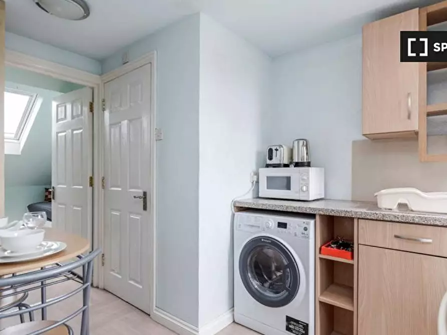Immagine 2 di Appartamento in affitto  in Watford General Suites Apartment Loft a Watford