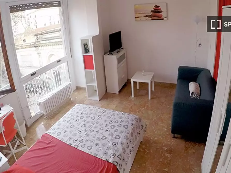 Immagine 6 di Camera condivisa in affitto  in Piazza Augusto Conti a Firenze