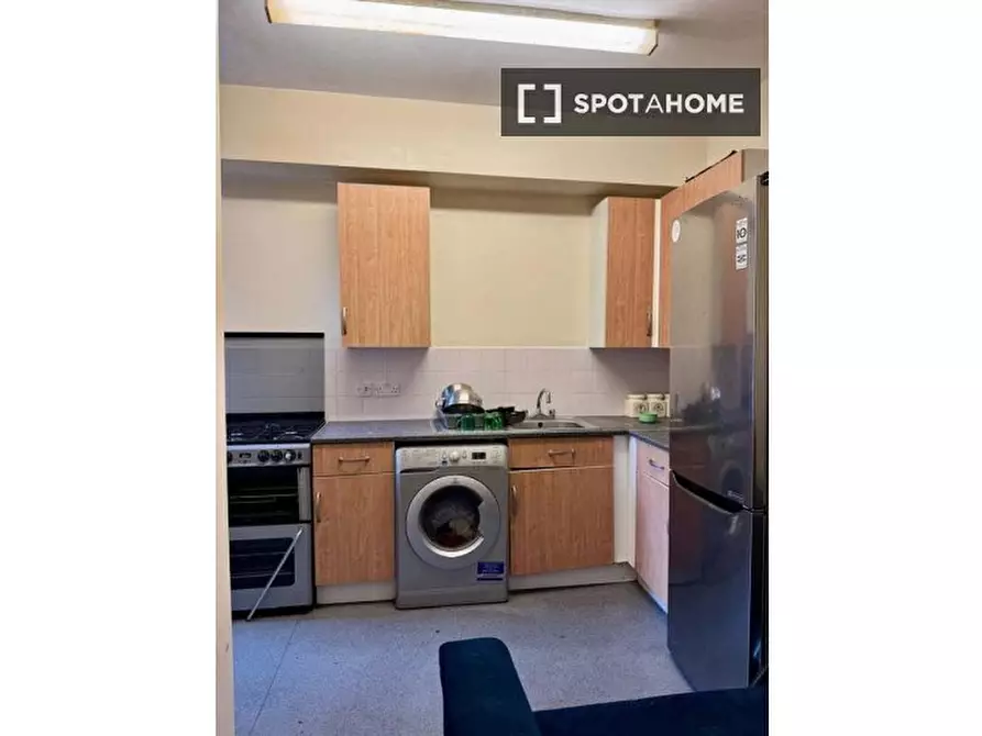 Immagine 5 di Camera condivisa in affitto  in Offord Rd a Islington