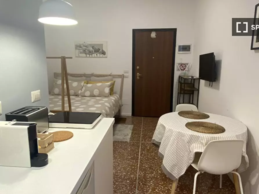 Immagine 4 di Ufficio in affitto  in Via Francesco Martinengo a Milano